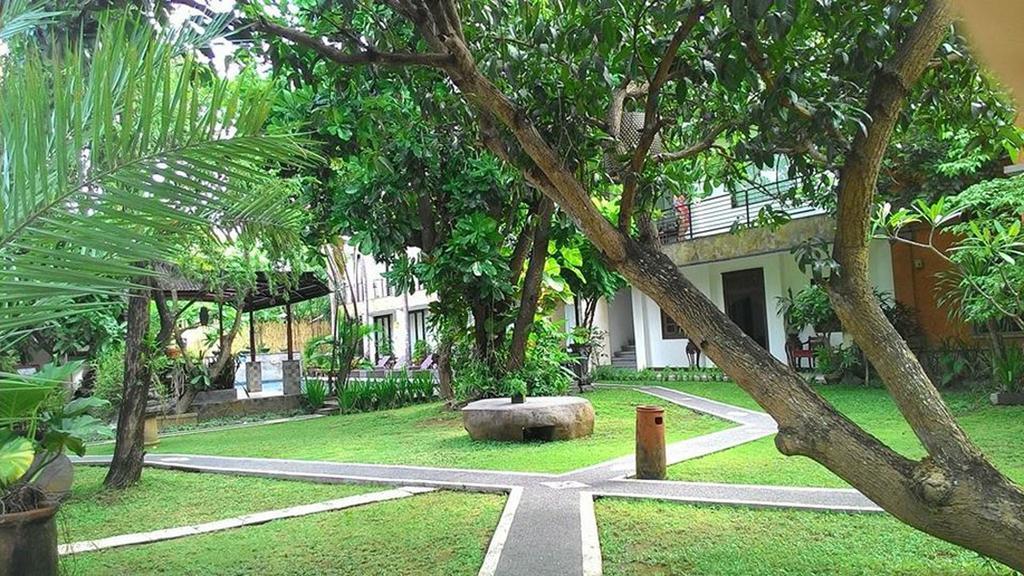 Puri Maharani Boutique Hotel Denpasar  Exterior photo