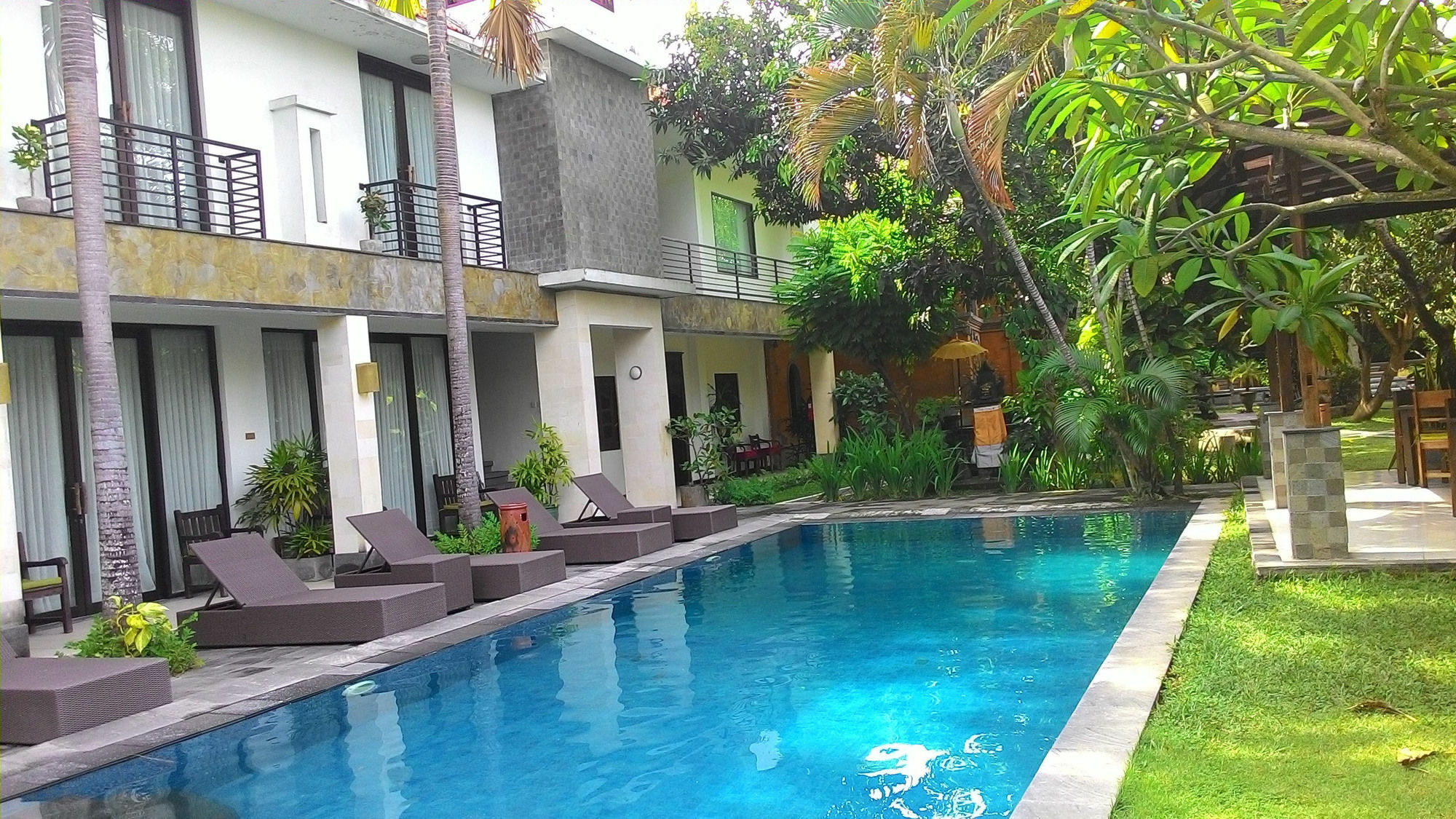 Puri Maharani Boutique Hotel Denpasar  Exterior photo
